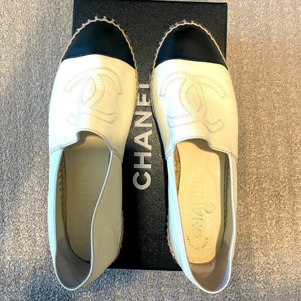 Chanel Espadrilles Blanc/Noir Size 38